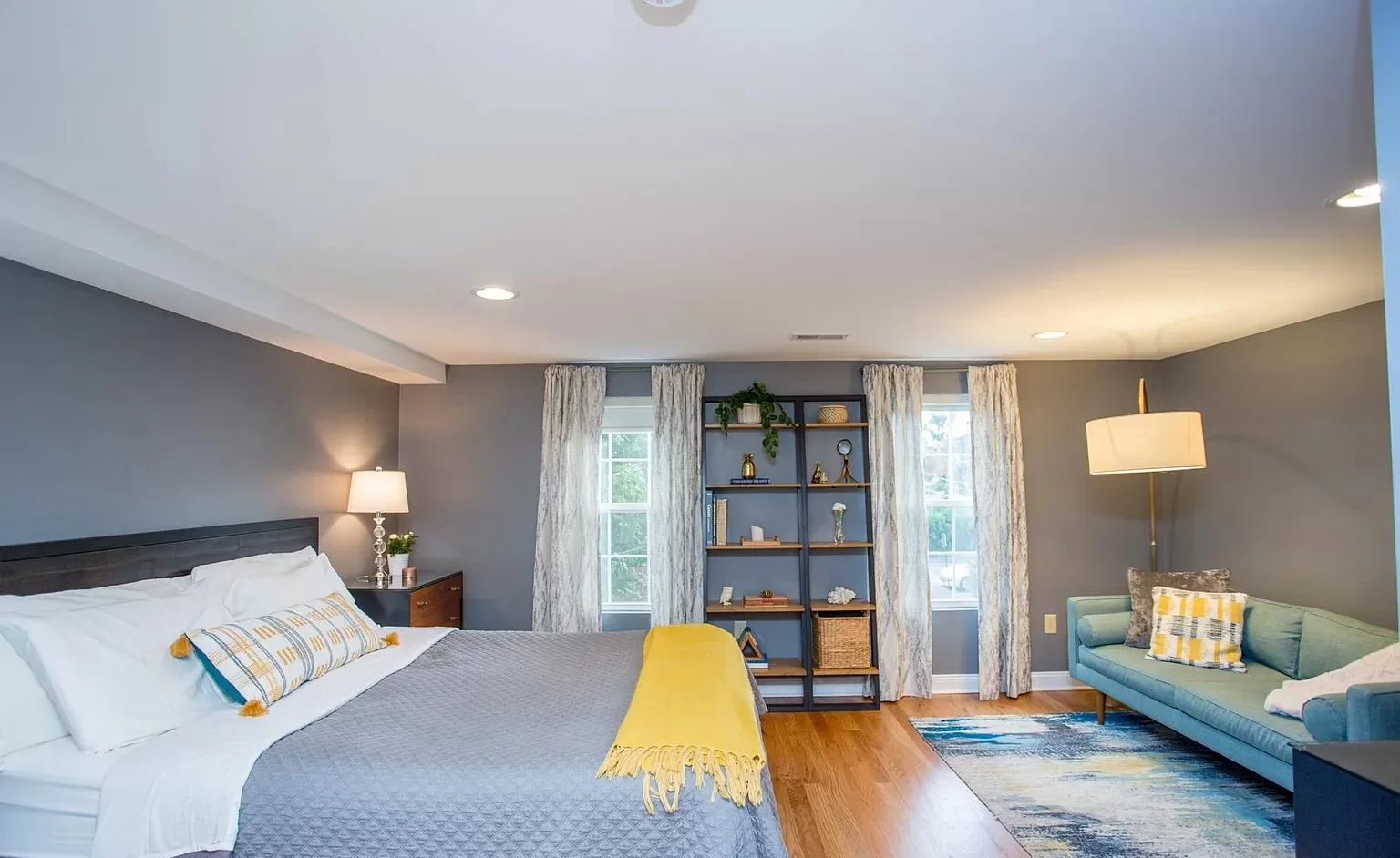 Bedroom before the redesign