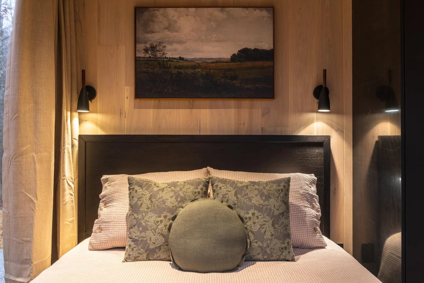 Green-palette bedroom — The Mirage Escape